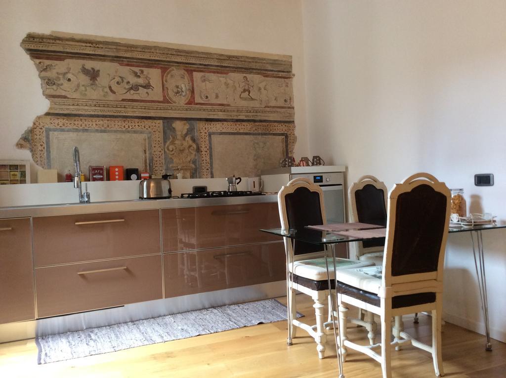 Apartamento Accademia Deluxe Bérgamo Habitación foto