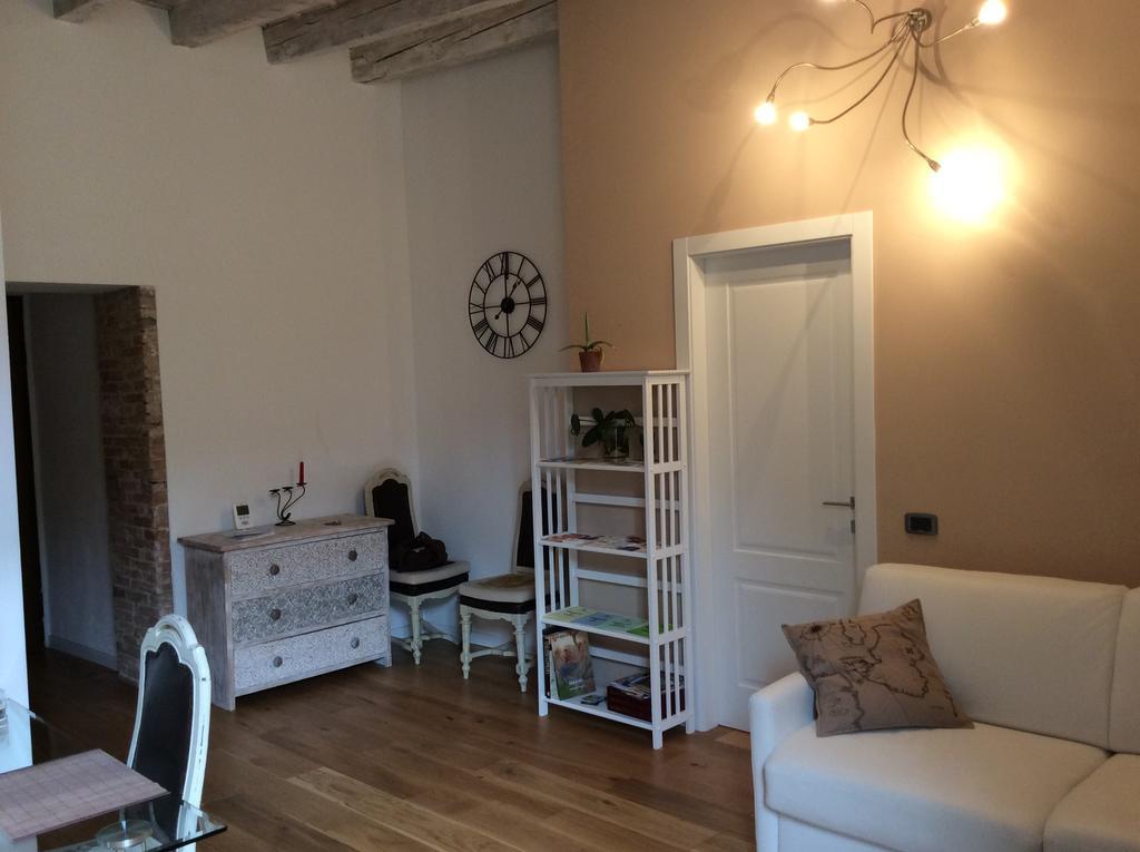 Apartamento Accademia Deluxe Bérgamo Habitación foto