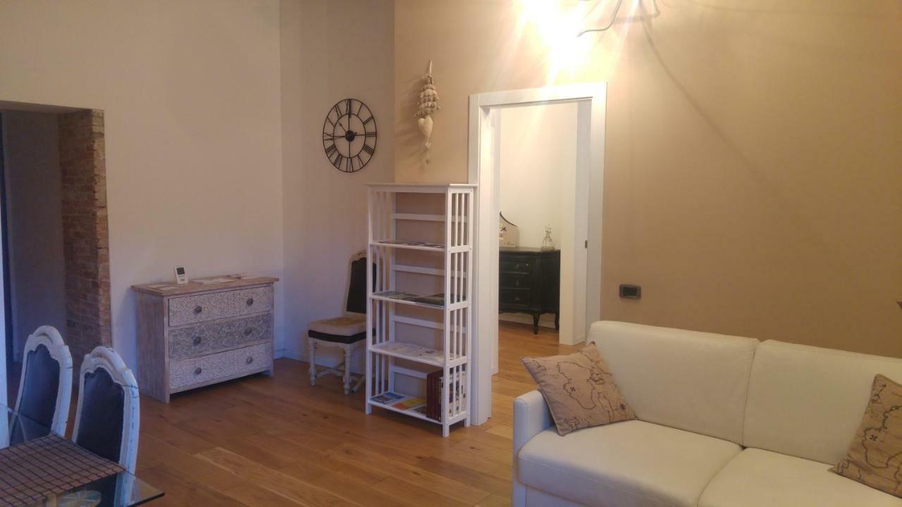 Apartamento Accademia Deluxe Bérgamo Exterior foto